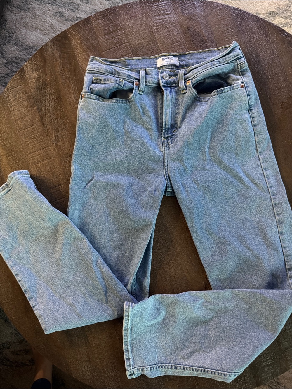 Denizen from Levi's Straight-Leg Women's Light Blue Jeans